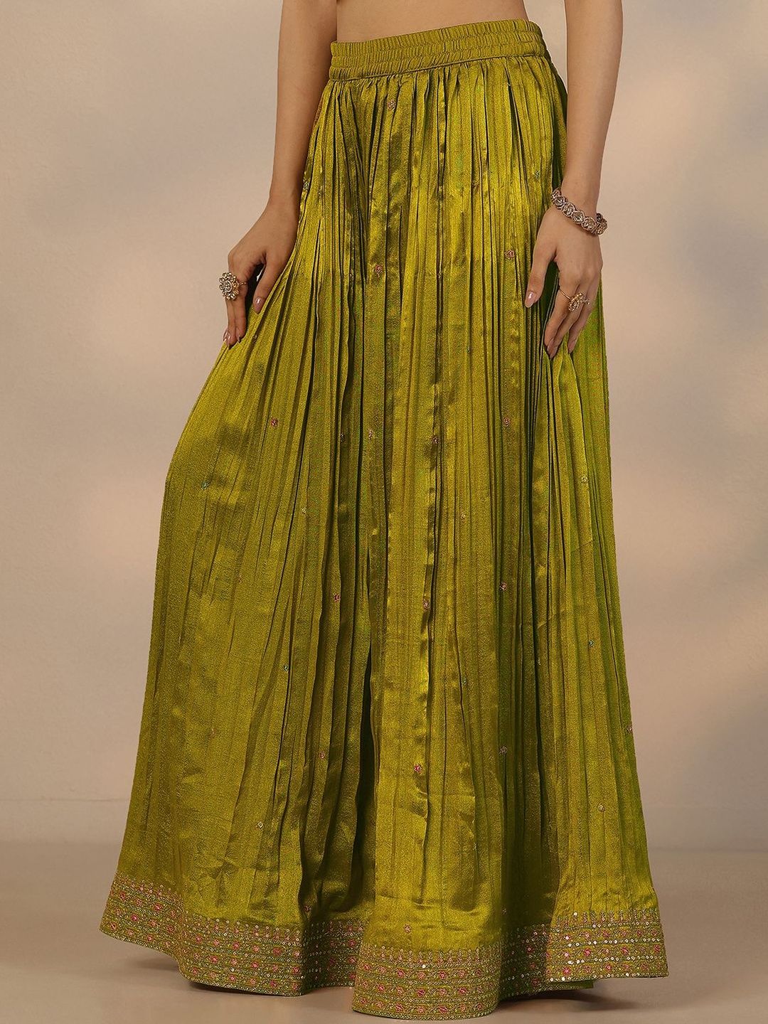 Dhiyona LL Women Ethnic Motifs Embroidered Regular Thread Work Kurta with Sharara & With Dupatta
