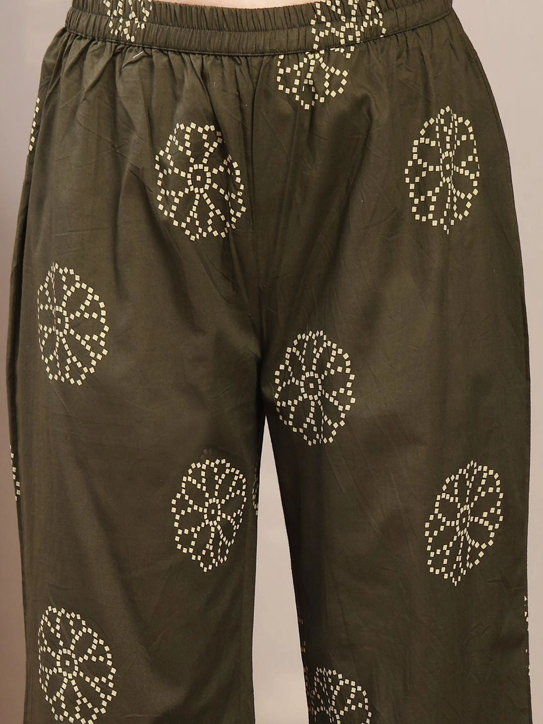 Women Bandhani Printed Regular Kurta with Palazzos & With Dupatta