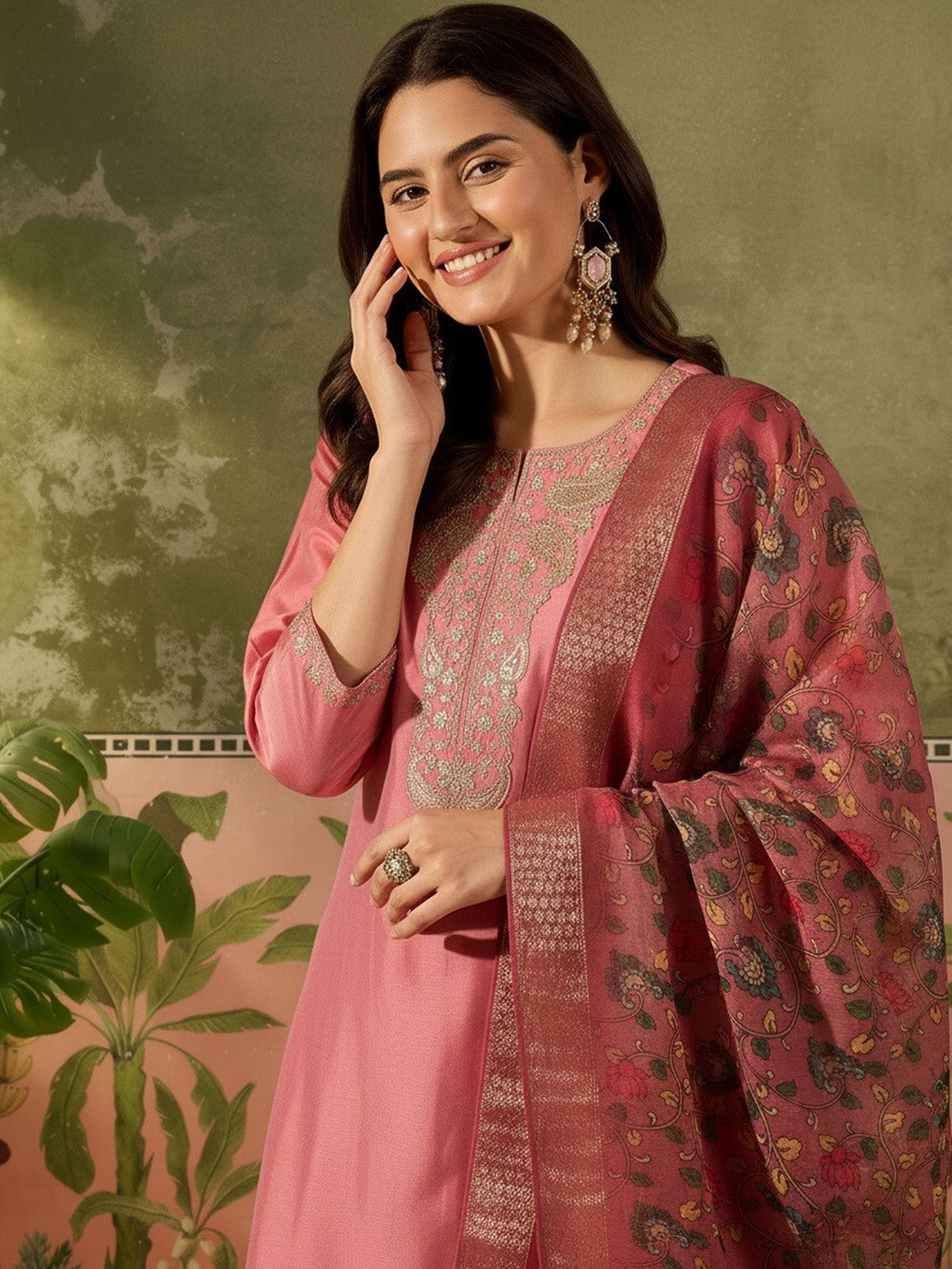 Yoke Design Round Neck Kurta & Trousers With Dupatta