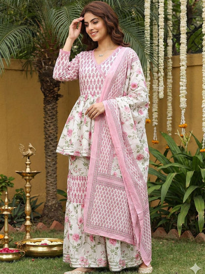 Dhiyona AN Women Floral Printed Tiered Pure Cotton Kurta with Sharara & With Dupatta
