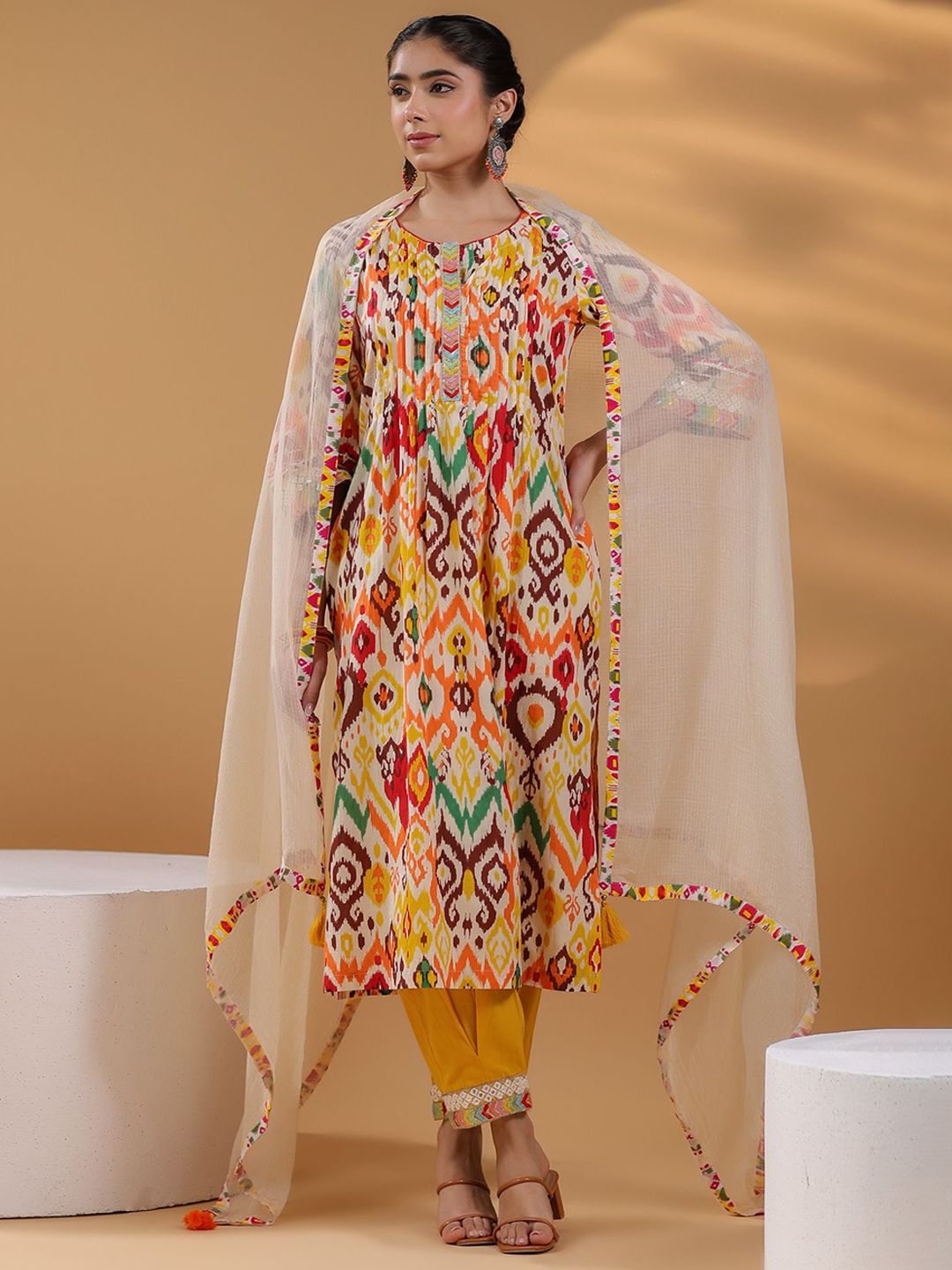 Dhiyona RR Women's Ethnic Motifs Printed Pure Cotton Straigt Kurta With Trousers & Dupatta