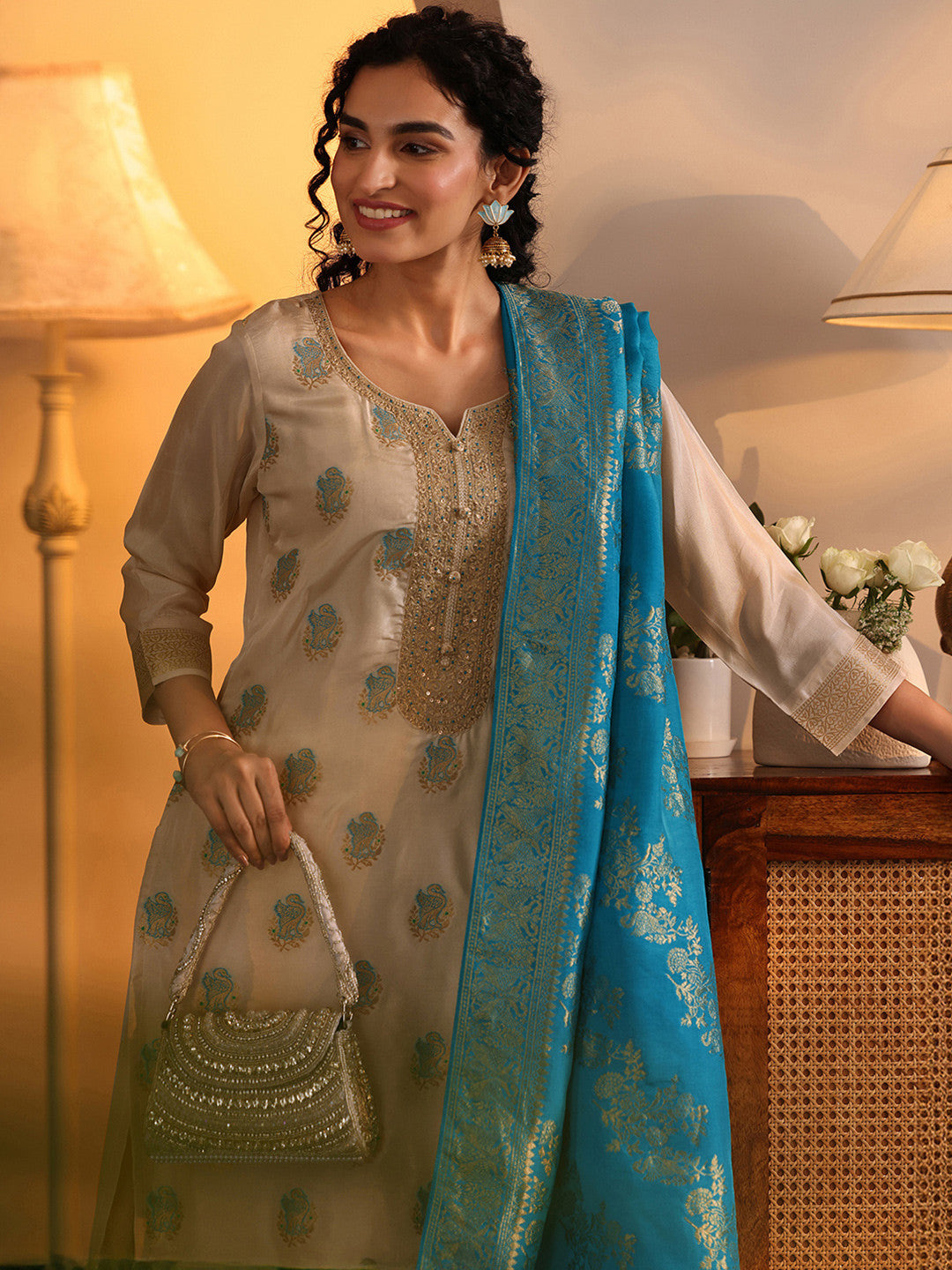 Women Woven Design Regular Thread Work Kurta with Trousers & Dupatta