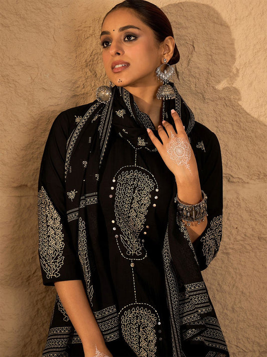 Women Printed Pure Cotton Kurta with Trousers & Dupatta