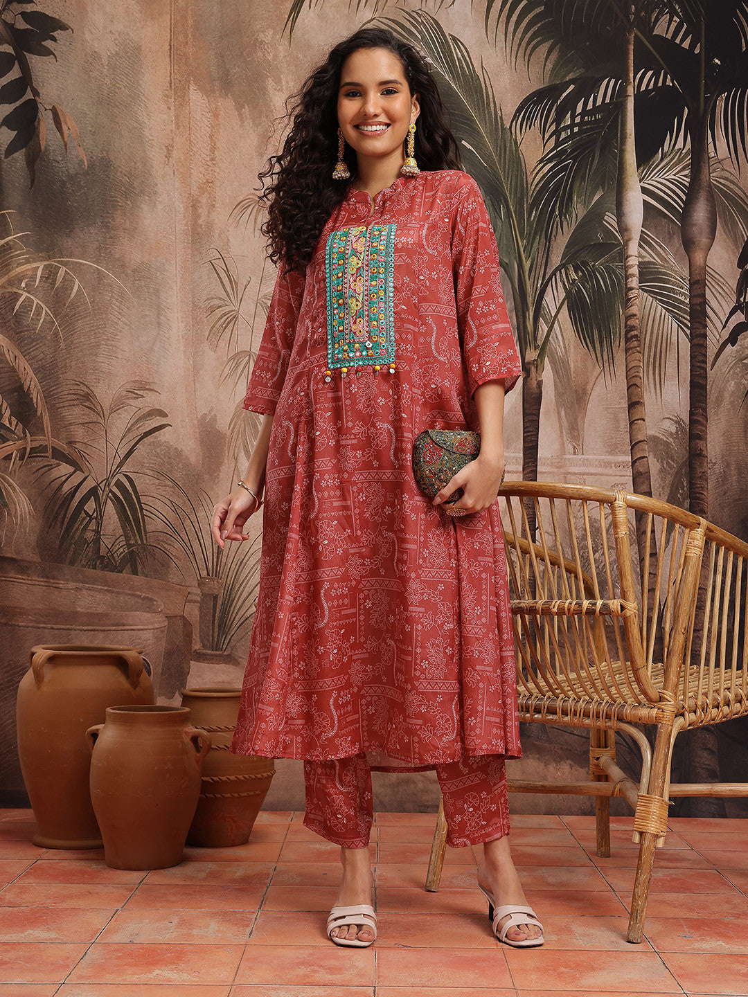 Ethnic Motifs Printed Regular Mirror Work Kurta with Trousers