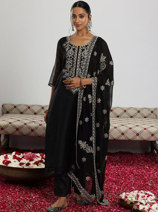 Women Ethnic Motifs Embroidered Regular Thread Work Kurta with Trousers & With Dupatta