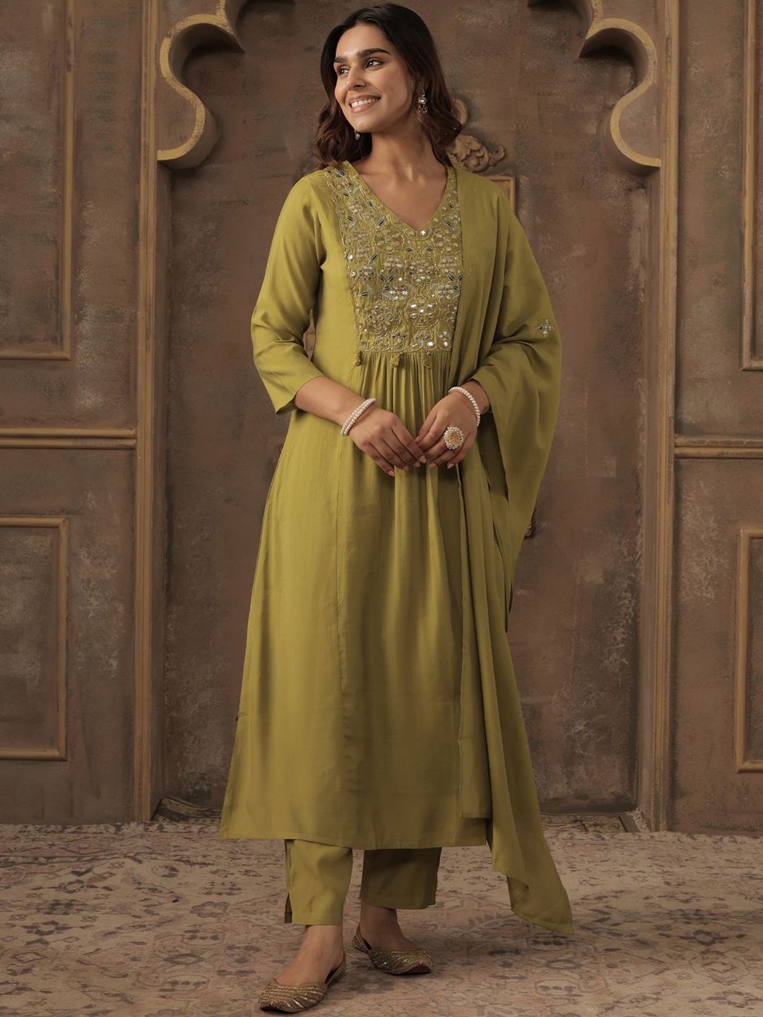 Dhiyona IE Women Green Silk Blend Ethnic Motifs Empire Mirror Work Kurta Trousers & Dupatta