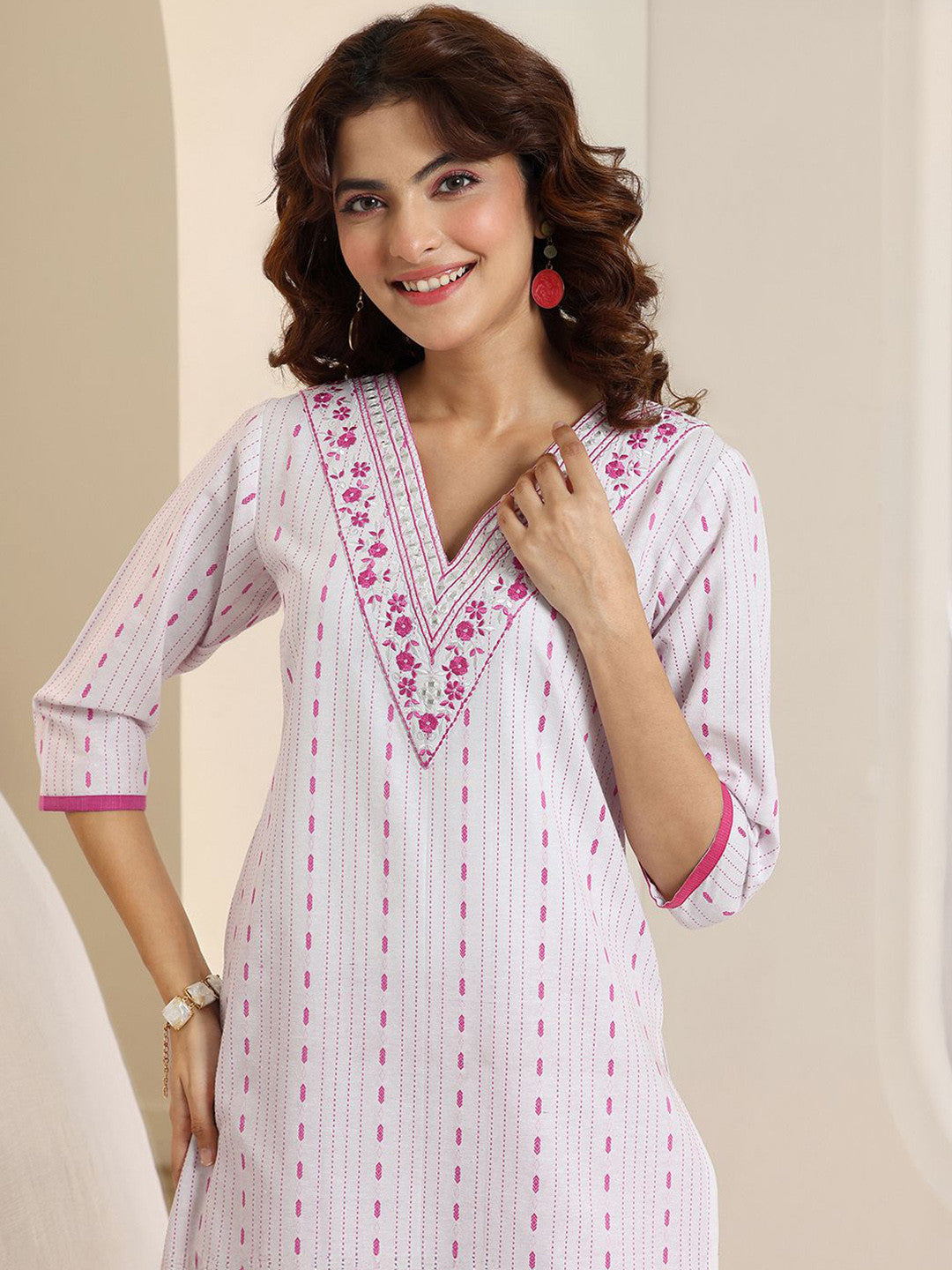 Women Ethnic Motifs Printed Kurta with Trousers & Dupatta