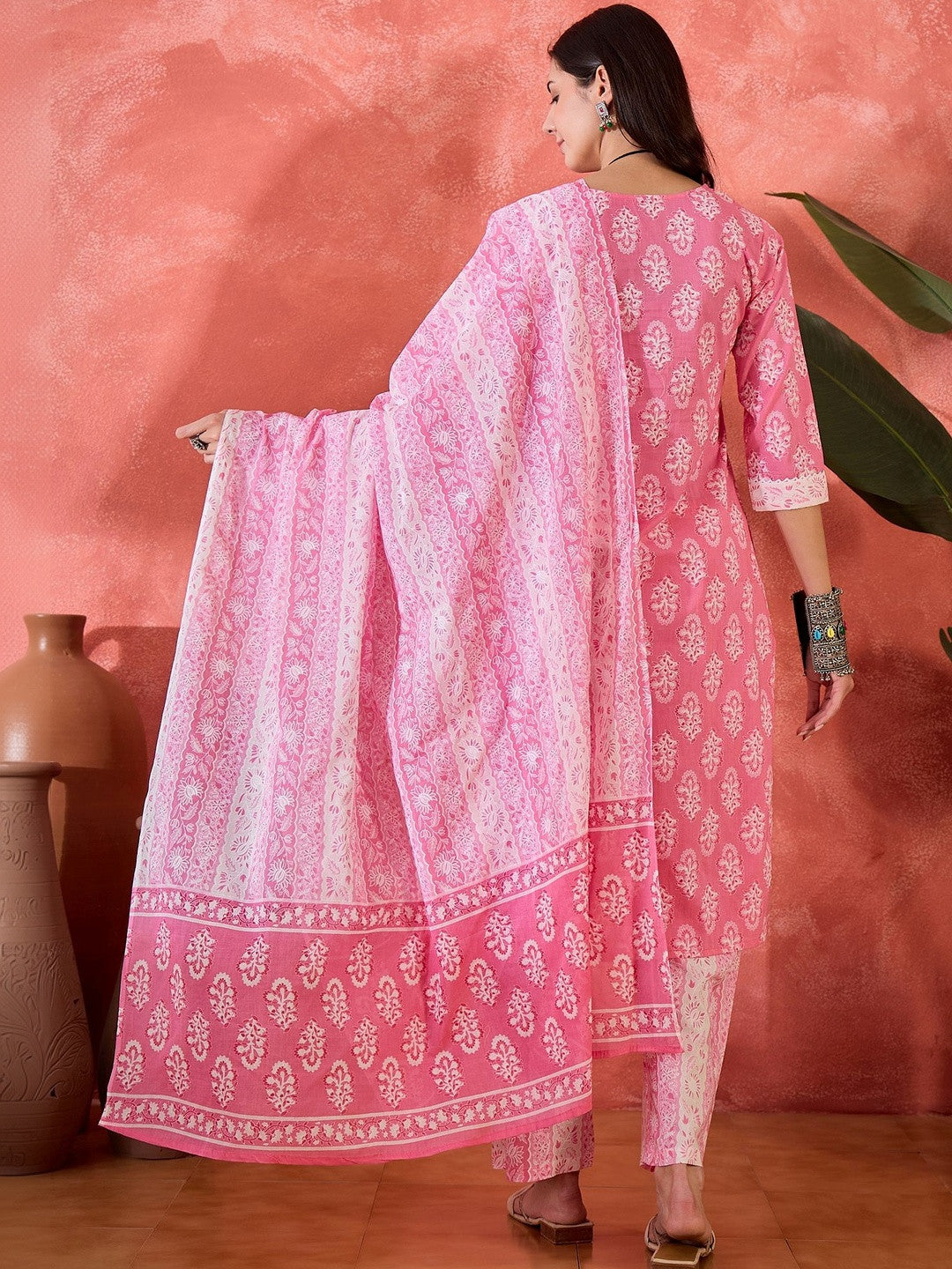 Printed Pure Cotton V-Neck Kurta Sets