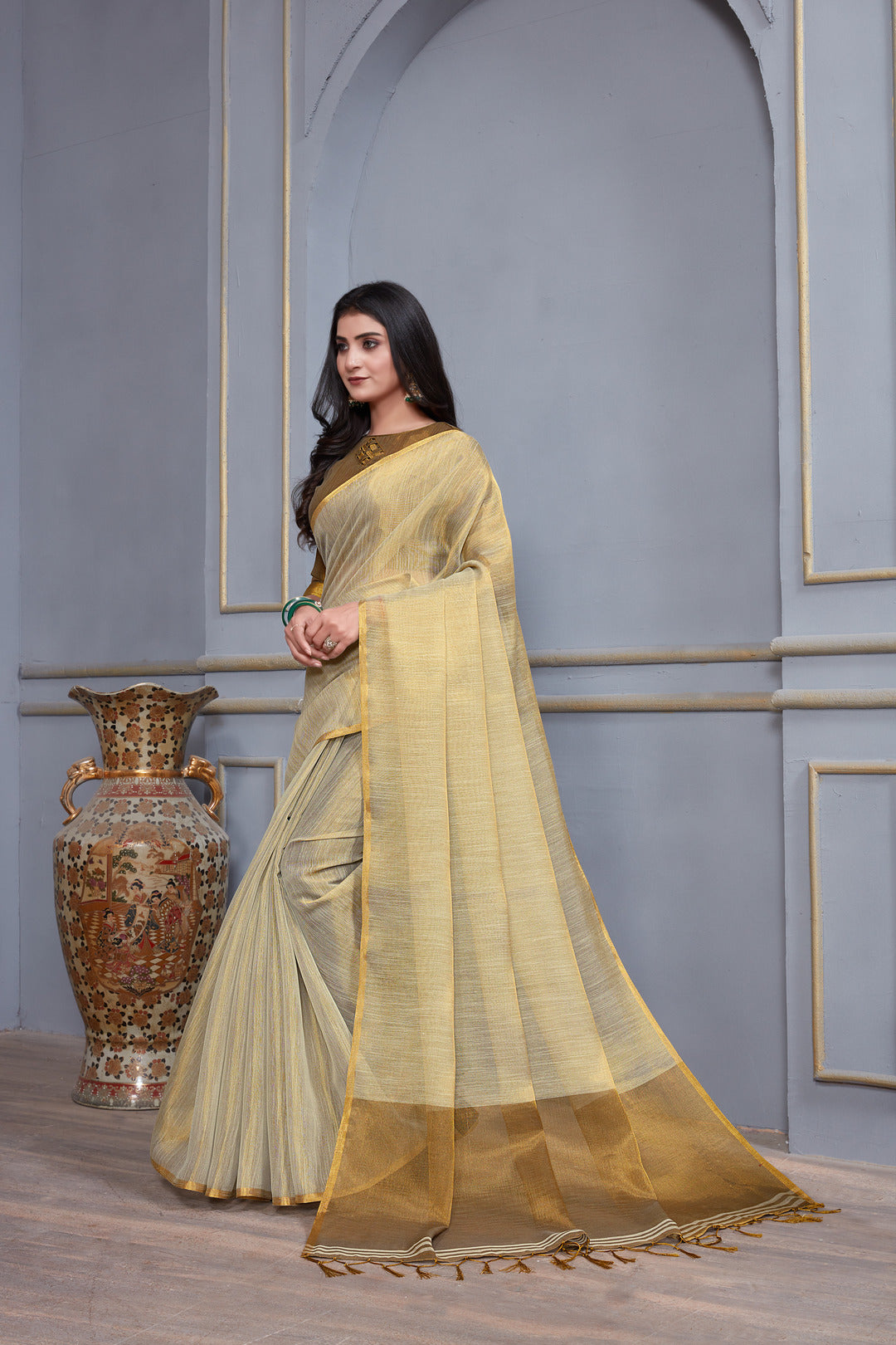Dhiyona GR Women's Jheel Frost Grey & Gold Zari Woven Design Linen Jacquard Saree