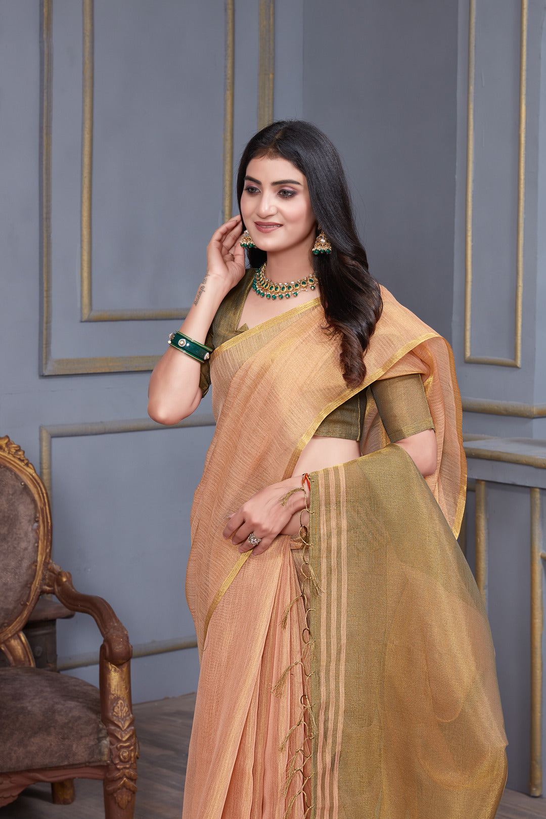 Dhiyona GR Women's Jheel Peachy Pink & Gold Zari Woven Design Linen Jacquard Saree