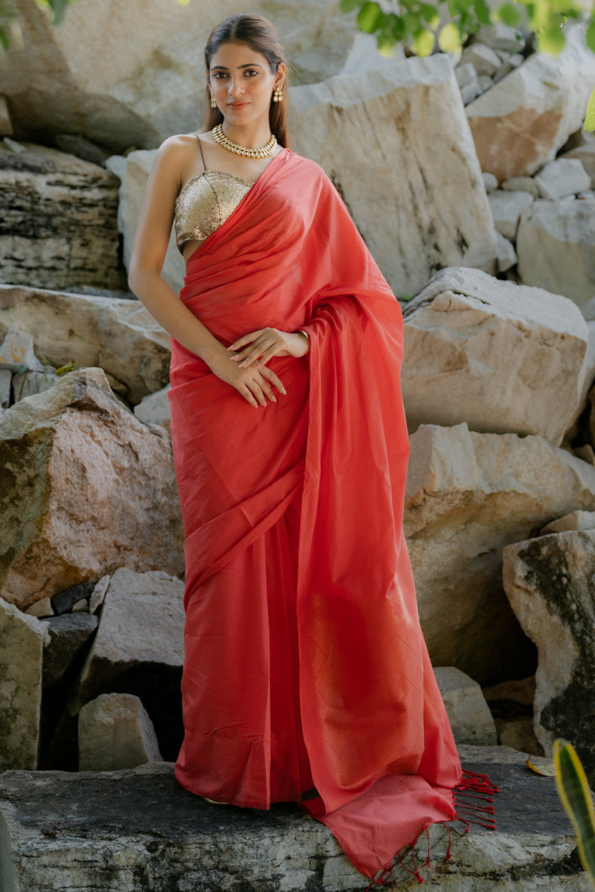 Dhiyona ST Solid Red Saree with Woven Jacquard Pallu in Gold & Self Blouse Fabric