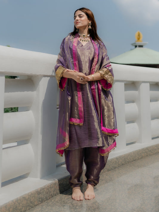 Dhiyona ST 3-Piece Suit Set – Purple Organza Kurta with Zari Sleeves & Dupatta with Pink Piping
