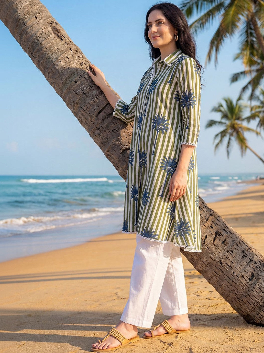 Women Printed Regular Pure Cotton Kurta with Trousers