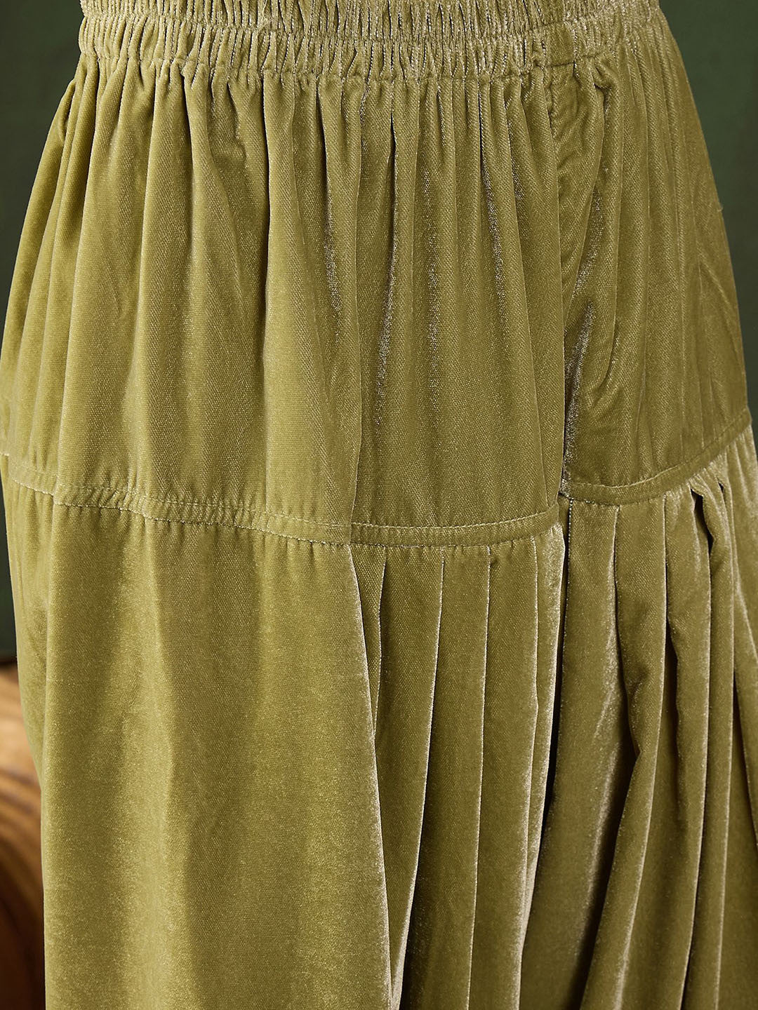 Mirror Detail i Kurta & Salwar Set
