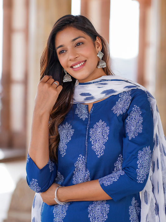 Women Blue Paisley Straight Kurta trousers and Dupatta Set