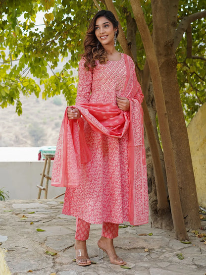 Women Pink Floral Anarkali Kurta Pant and Dupatta Set