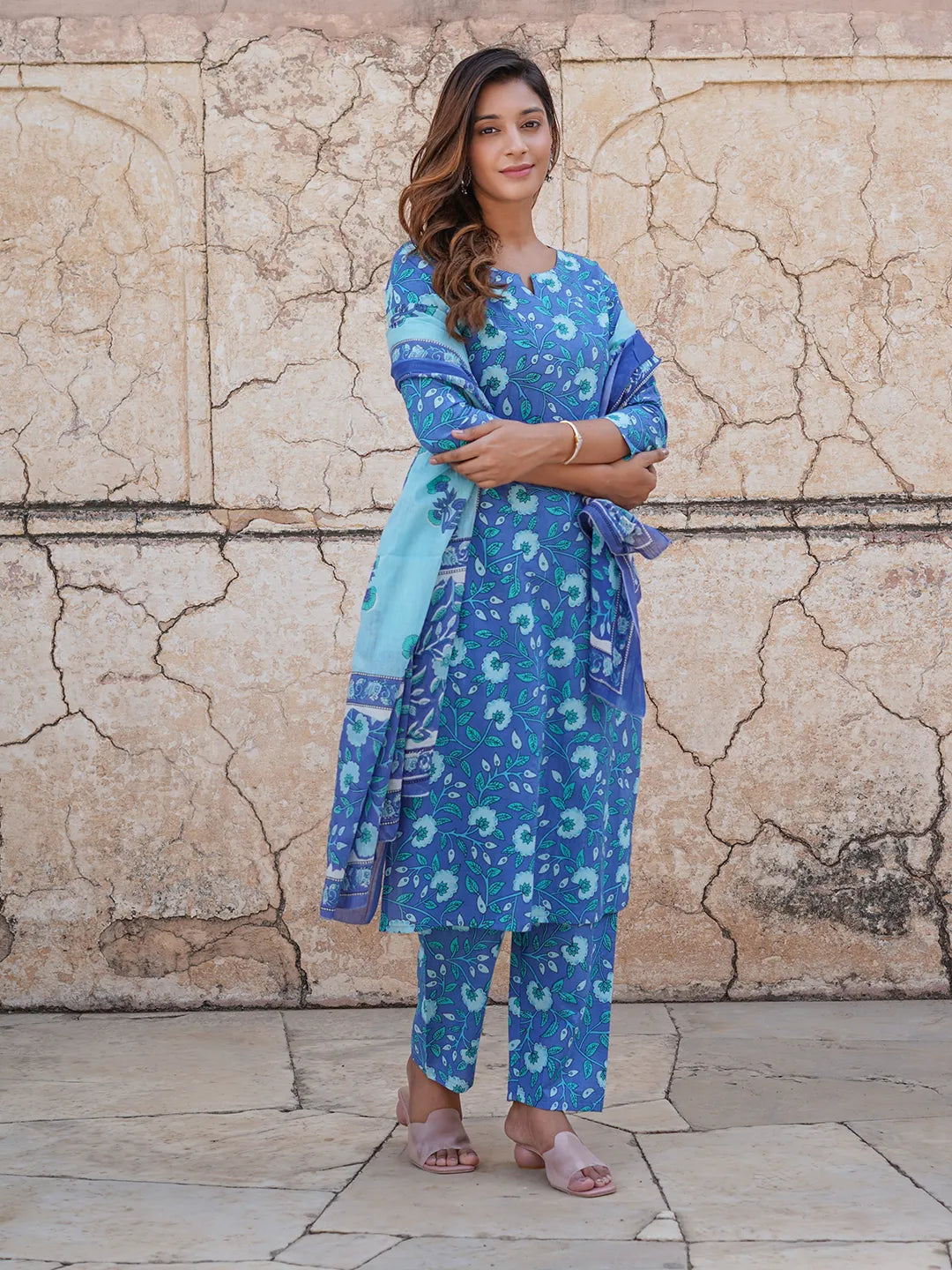 Blue Floral Printed Regular Pure Cotton Kurta with Trousers & Dupatta