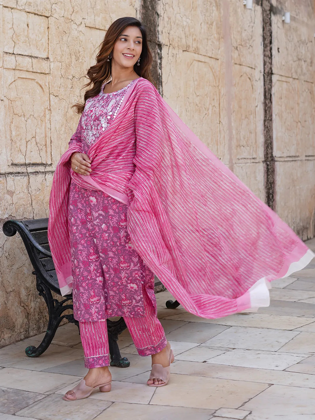 Women Pink Floral Straight Kurta Pant and Dupatta Set