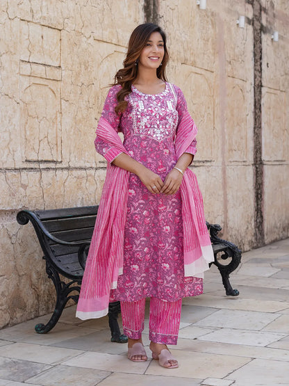 Women Pink Floral Straight Kurta Pant and Dupatta Set