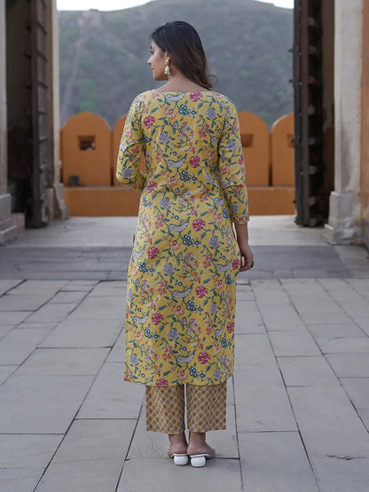 Yellow, blue & pink Ethnic Motifs Gotta Patti Pure Cotton Kurta With Trousers & Dupatta