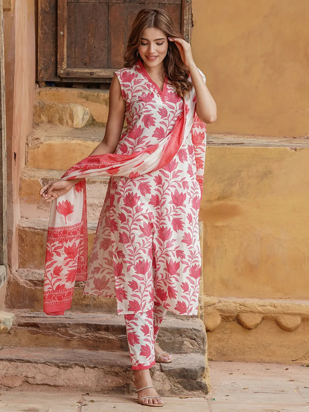 Women Red Floral Straight Kurta Pant and Dupatta Set