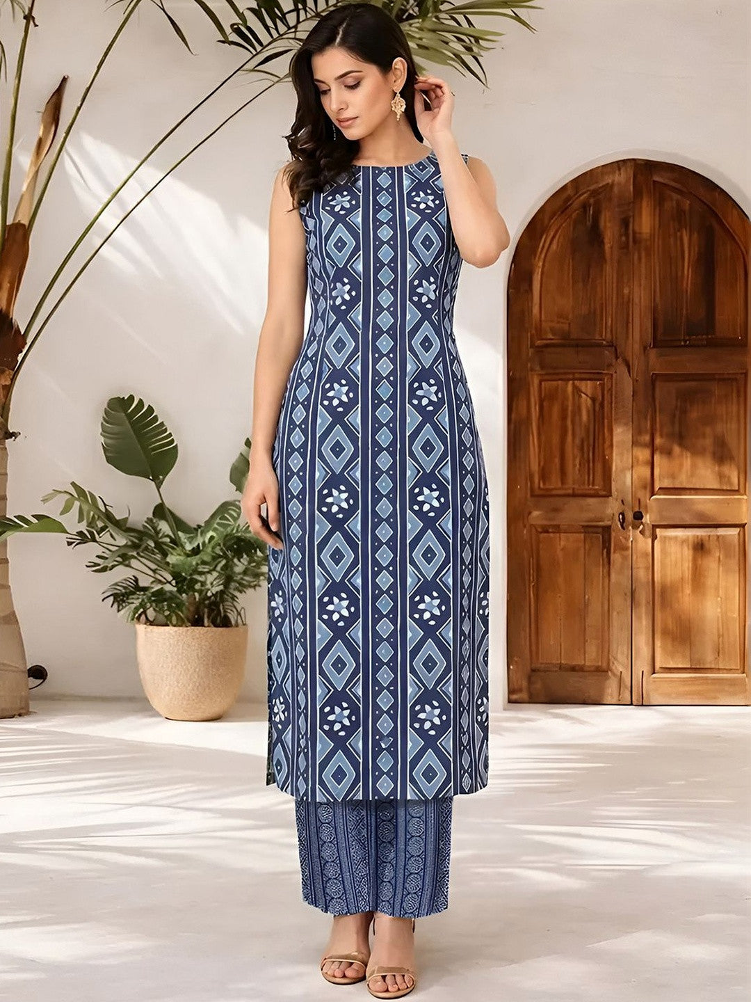 Printed Pure Cotton Round Neck Kurta & Trousers