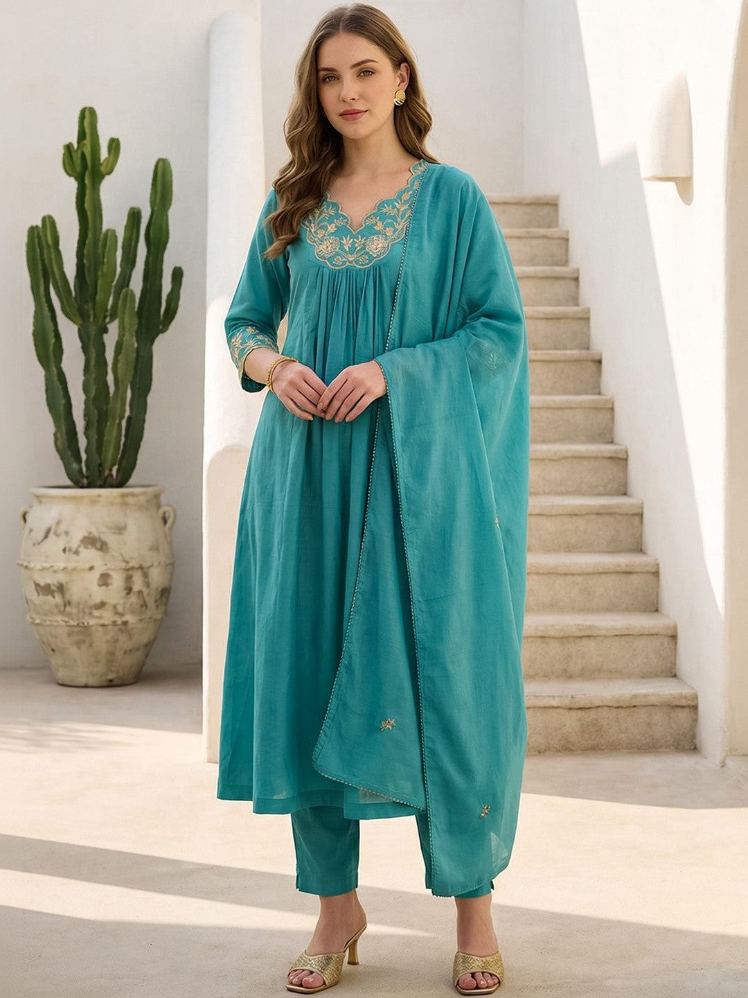 Women Ethnic Motifs Embroidered Empire Thread Work Pure Cotton Kurta with Trousers & With Dupatta