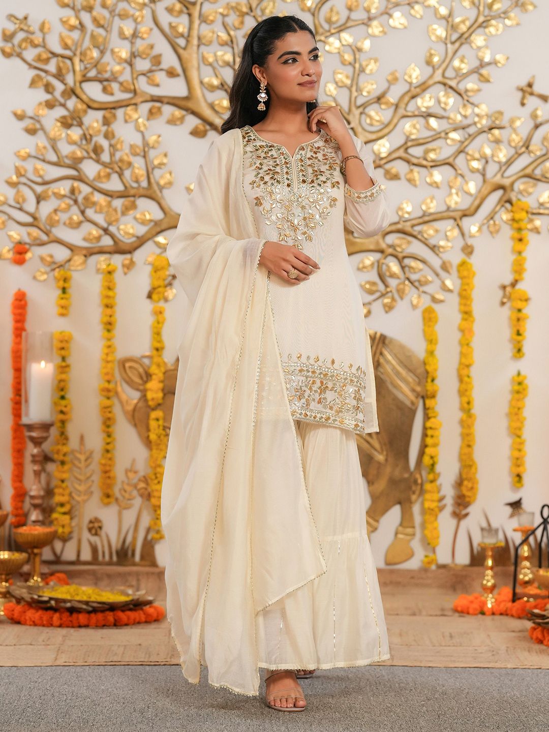 Dhiyona SC Floral Embroidered Mul Chanderi Gota Patti Kurti With Sharara & Dupatta