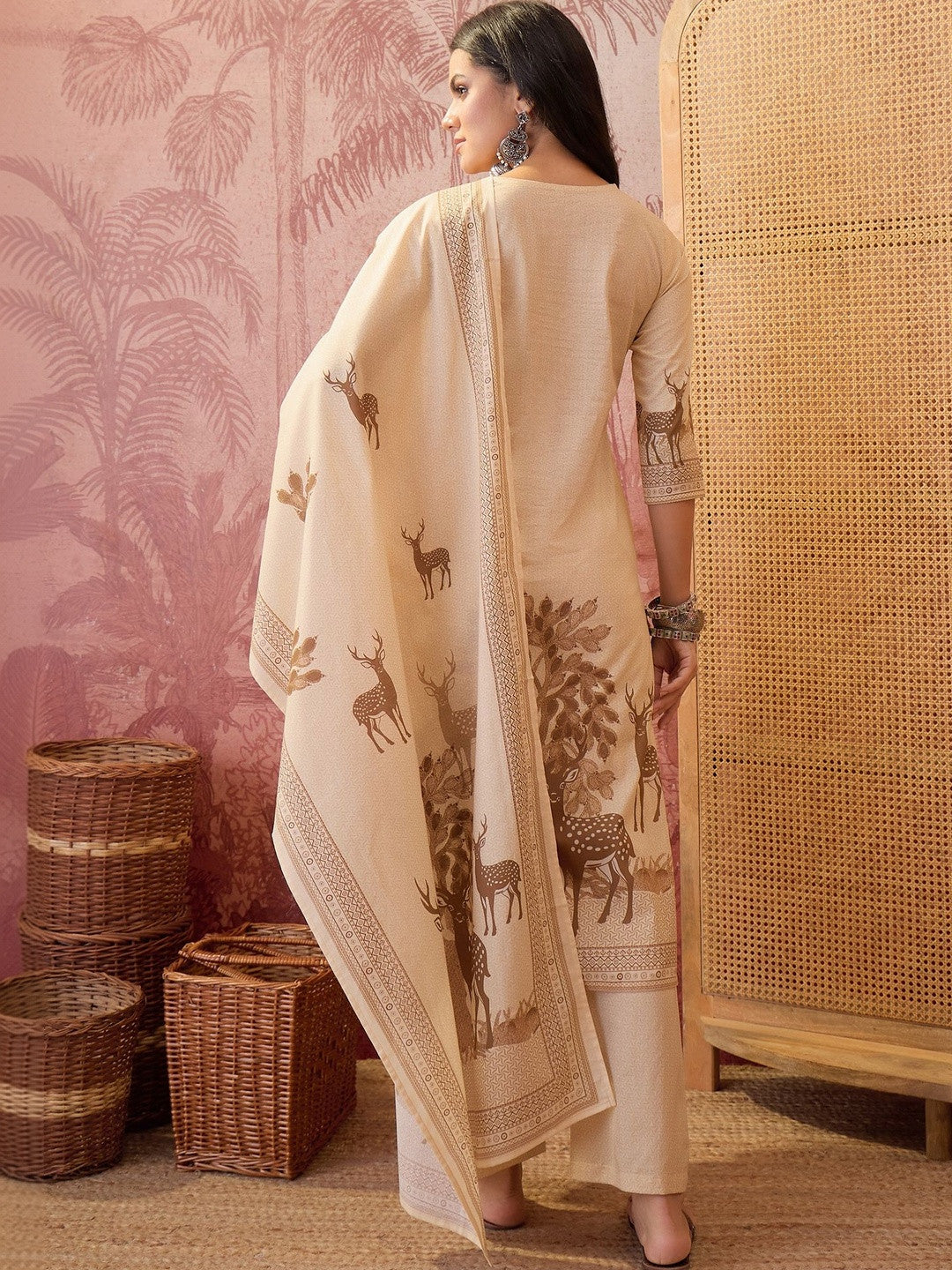 Women Animal Printed Regular Pure Cotton Kurta with Trousers & With Dupatta