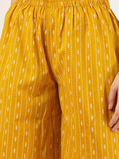 Women Floral Printed Empire Pure Cotton Kurta with Palazzos