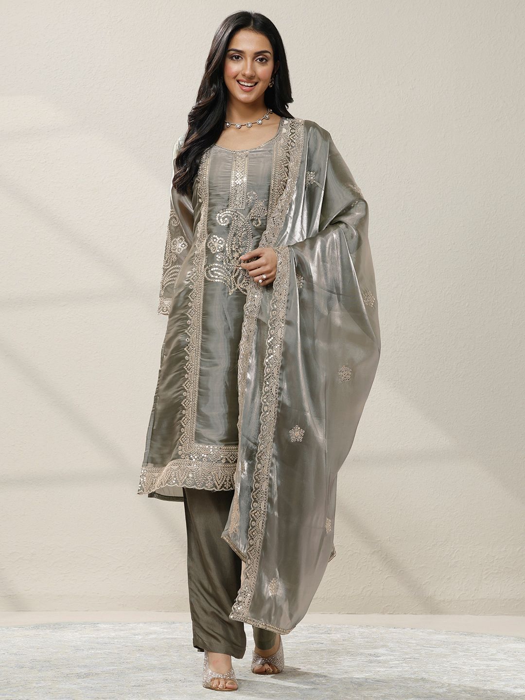 Dhiyona LL Women Ethnic Motifs Embroidered Regular Sequinned Kurta with Palazzos & With Dupatta