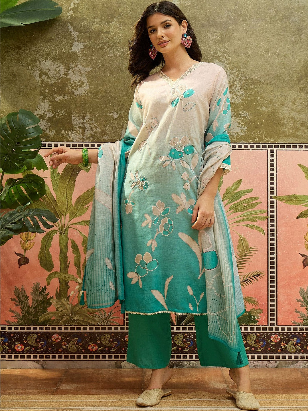 Women Floral Printed Regular Thread Work Linen Kurta with Trousers & With Dupatta