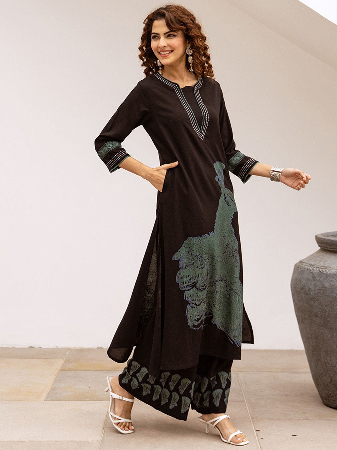 Women Printed With Embroidered Kurta With Palazzos