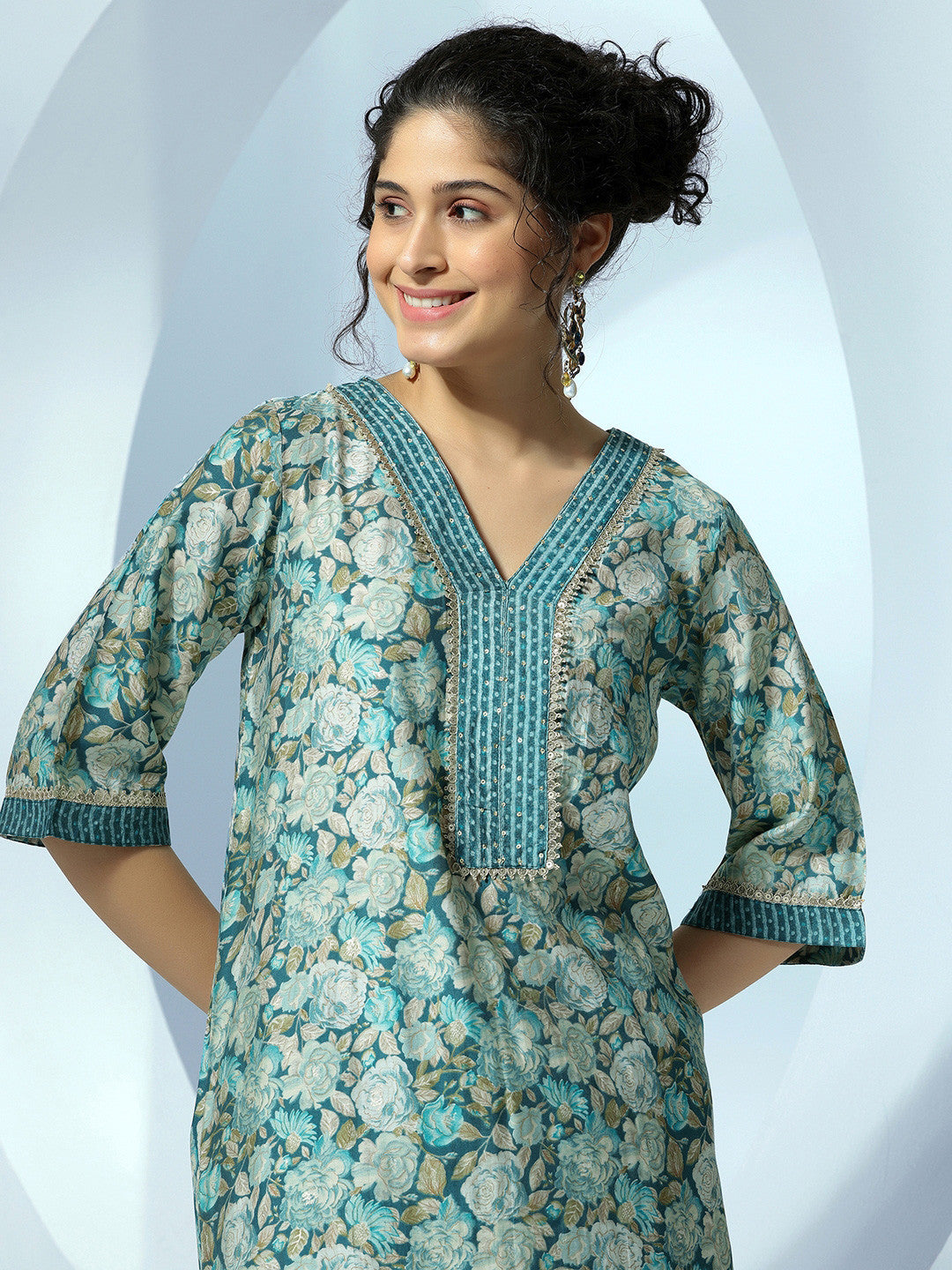 Women Floral Printed Regular Gotta Patti Kurta with Dhoti Pants
