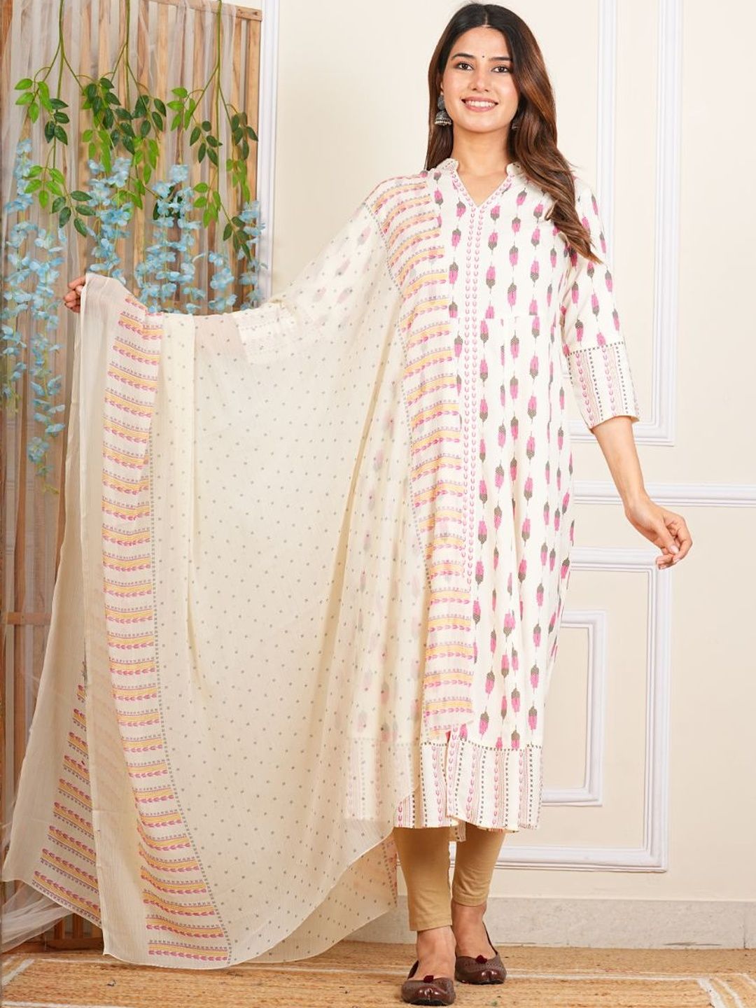 Dhiyona KL Floral Printed Mandarin Collar Anarkali Kurta With Leggings And Dupatta