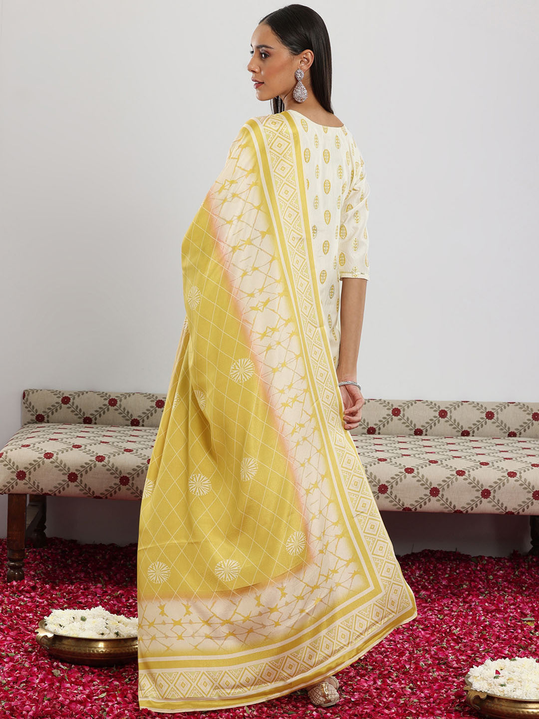 Women Ethnic Motifs Printed Regular Sequinned Kurta with Trousers & With Dupatta