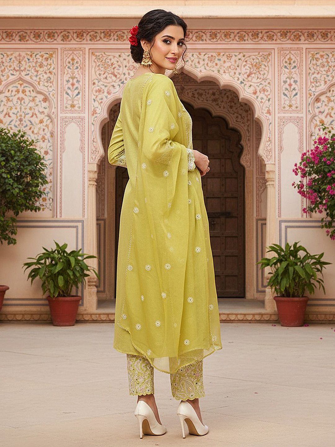 Dhiyona KL Ethnic Motifs Embroidered Pleated Thread Work Kurta with Palazzos & With Dupatta