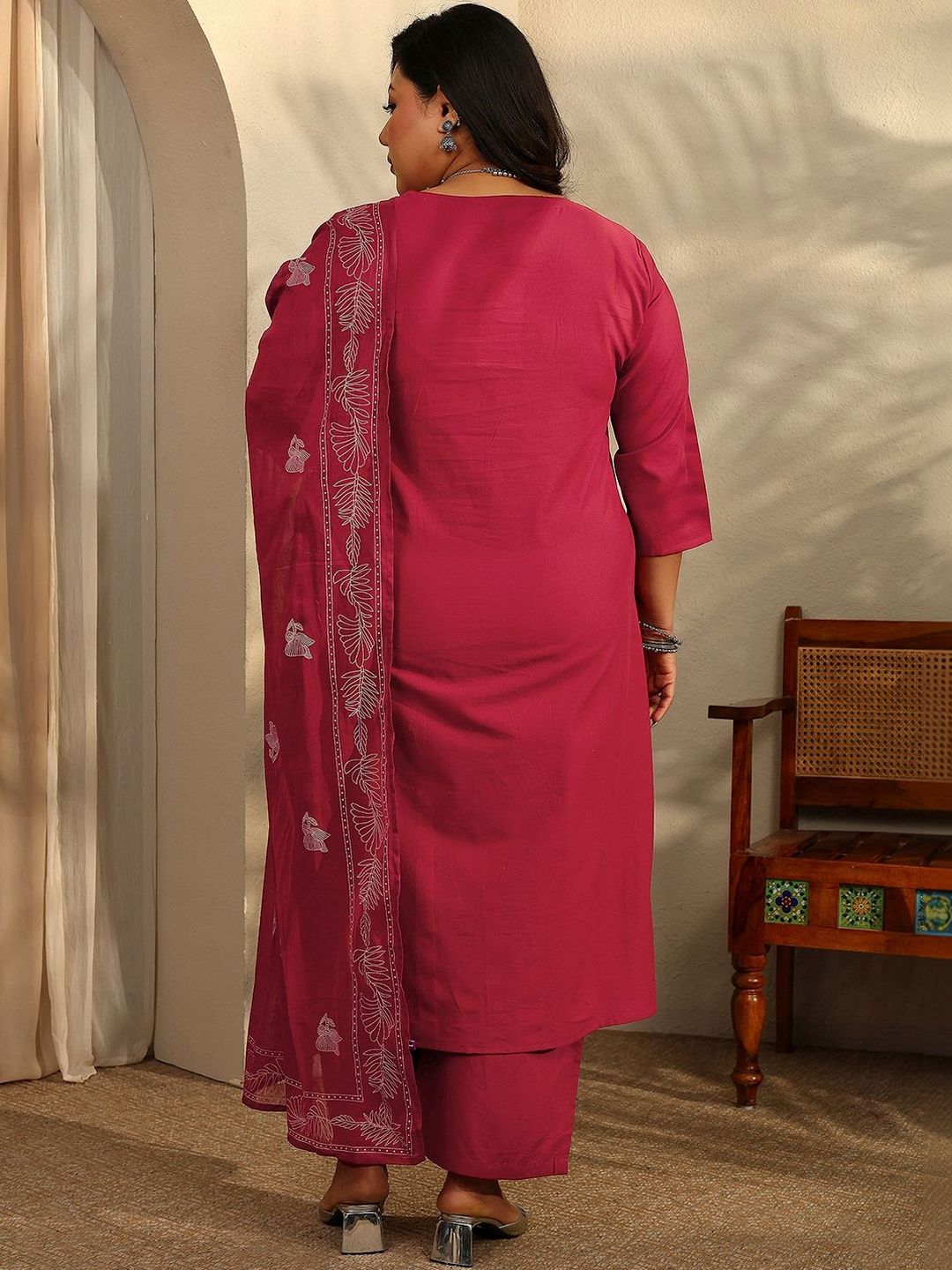 Dhiyona Women's Plus Size Ethnic Motifs Printed Kurta with Trousers & Dupatta