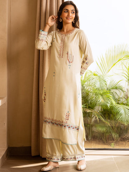 Geometric Embroidered Round Neck Thread Work Straight Kurta With Palazzos