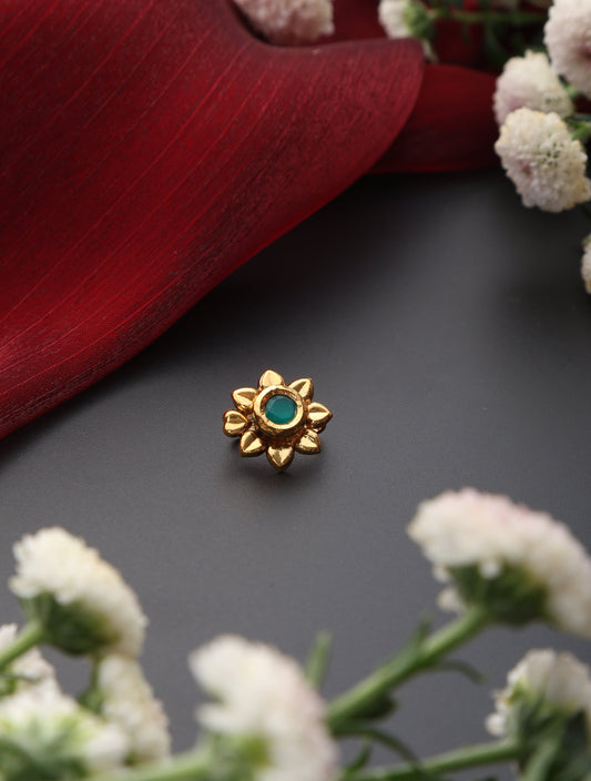 Dhiyona ST Green Color Kundan Nose Pin