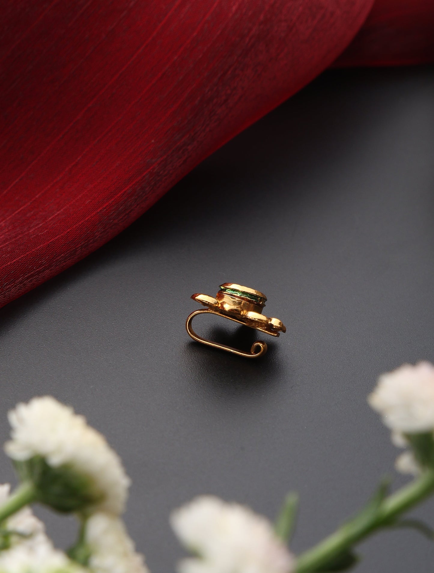 Dhiyona ST Green Color Kundan Nose Pin