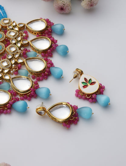 Dhiyona ST Firozi Color Back Side Meena Work Kundan Necklace, Earring and Maang Teeka Set