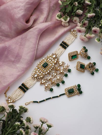 Dhiyona ST Green Color Choker Kundan Necklace, Earring and Maang Teeka Set