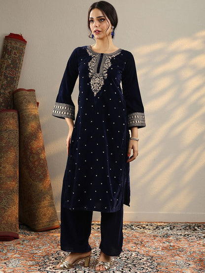 Women Ethnic Motifs Embroidered Sequinned Velvet Kurta with Trousers &Dupatta