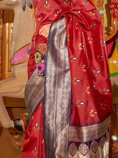 Women's Silk Blend Maroon Woven Design Designer Saree With Blouse Piece