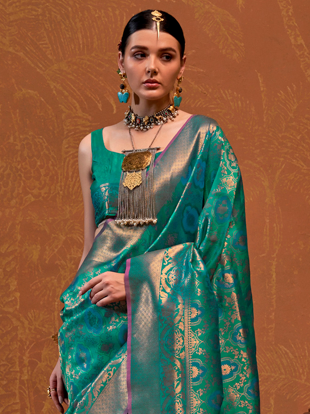 Women's Silk Blend Teal green Woven Design Designer Saree With Blouse Piece