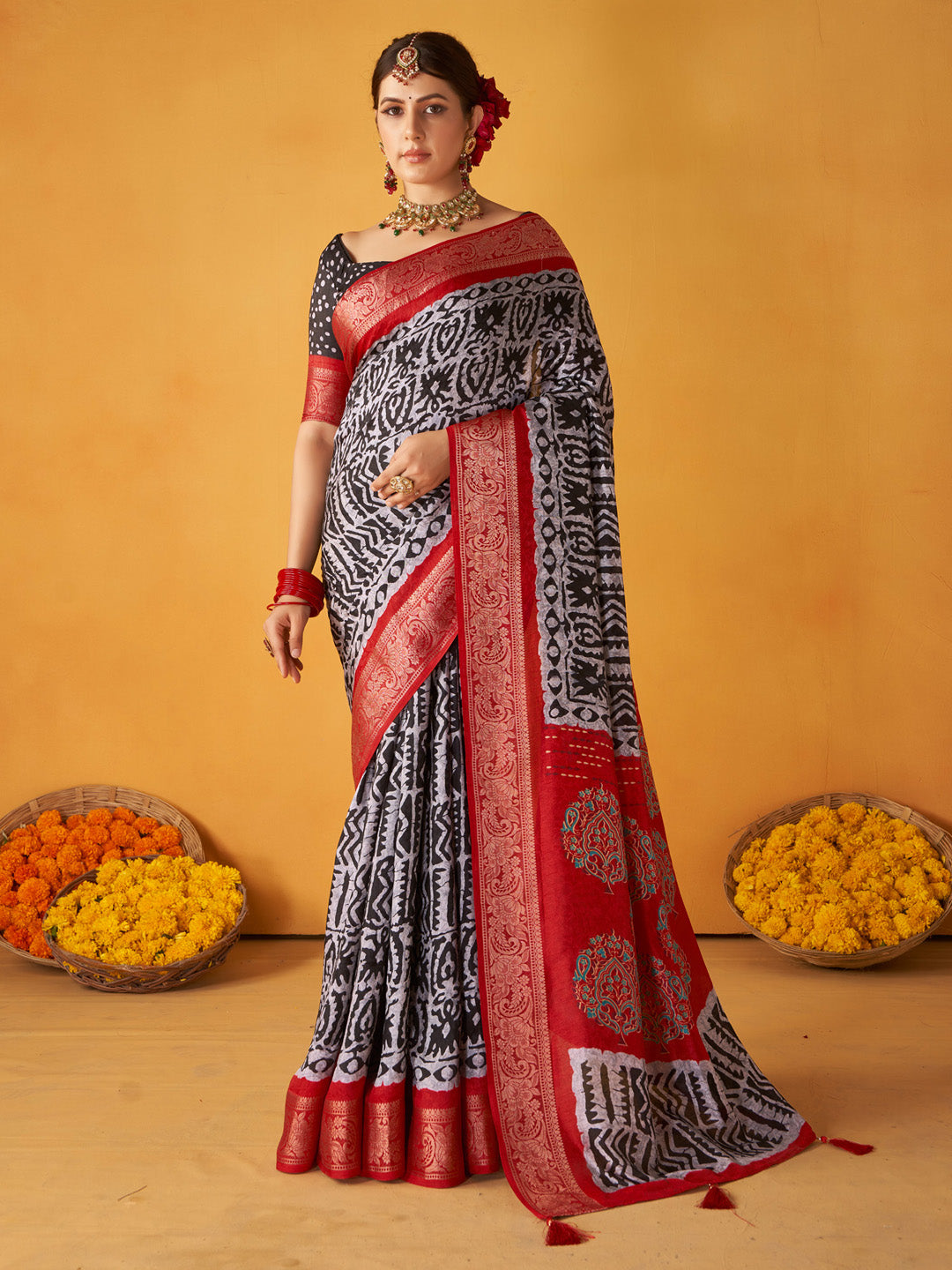 Women's Tussar Silk Black Printed Designer Saree With Blouse Piece