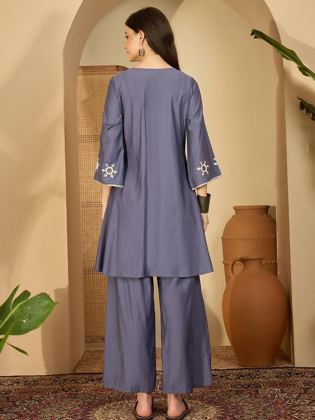 Women Purple Silk Blend Kurta Sets