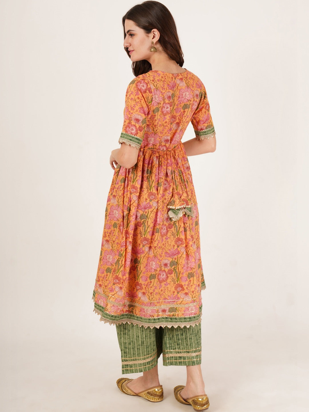 Women Floral Printed Regular Gotta Patti Pure Cotton Kurta with Palazzos