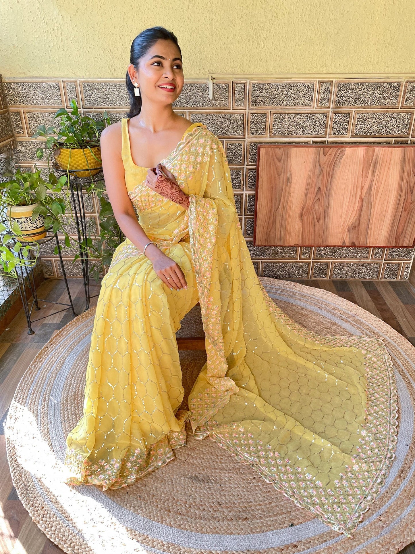 Women's Georgette Yellow Embellished Designer Saree With Blouse Piece